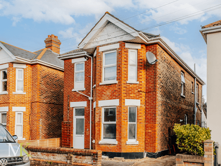 Two Double Bedroom Ground Floor Garden Flat